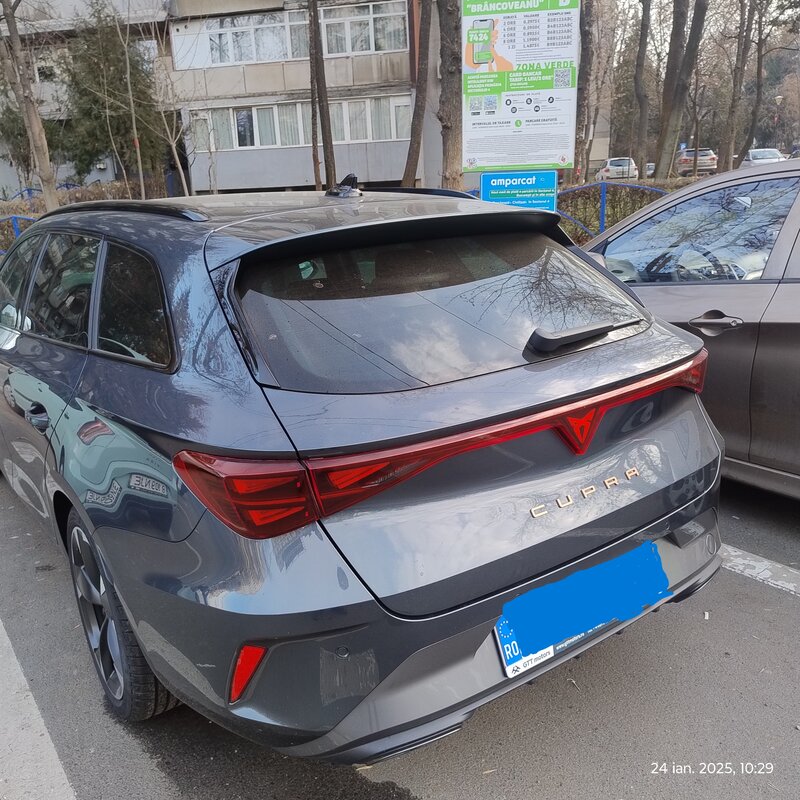 Cupra LEON